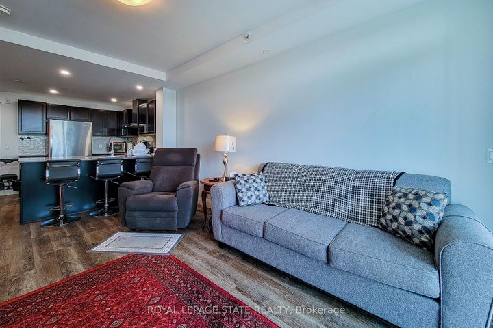 Photo 19 at 313 - 1 Redfern Avenue, Mountview, Hamilton