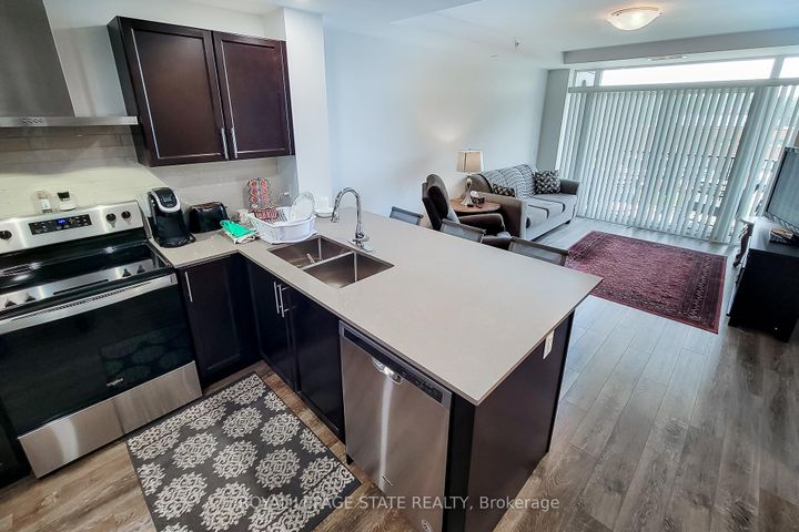 Photo 22 at 313 - 1 Redfern Avenue, Mountview, Hamilton