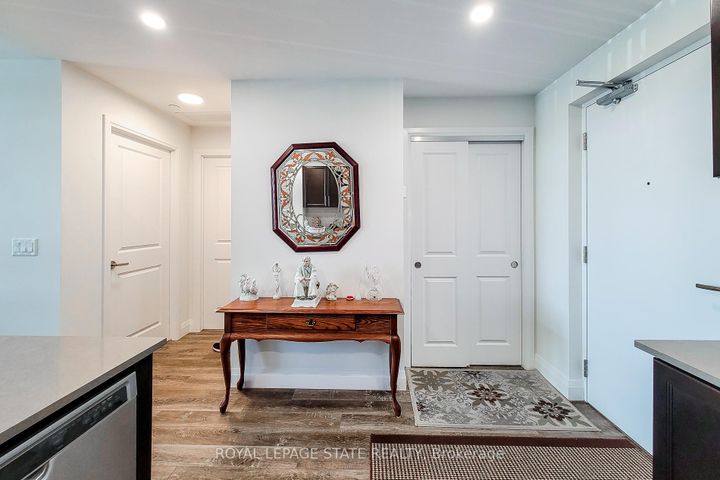 Photo 26 at 313 - 1 Redfern Avenue, Mountview, Hamilton
