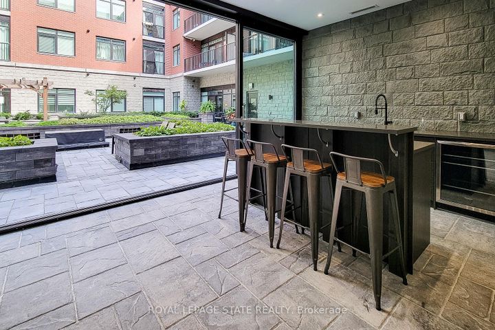 Photo 37 at 313 - 1 Redfern Avenue, Mountview, Hamilton