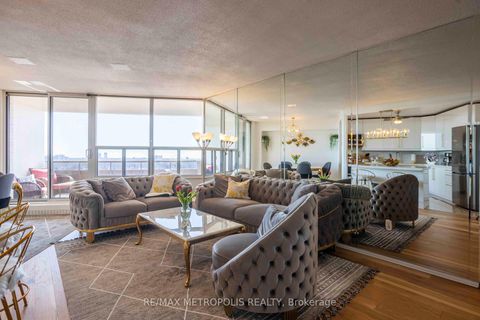 Photo 1 at PH01 - 15 Vicora Linkway, Flemingdon Park, Toronto