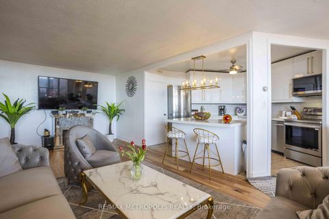 Photo 4 at PH01 - 15 Vicora Linkway, Flemingdon Park, Toronto