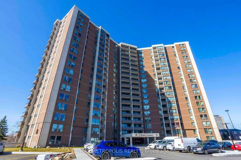 Photo 28 at PH01 - 15 Vicora Linkway, Flemingdon Park, Toronto