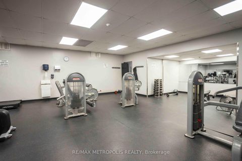 Photo 32 at PH01 - 15 Vicora Linkway, Flemingdon Park, Toronto