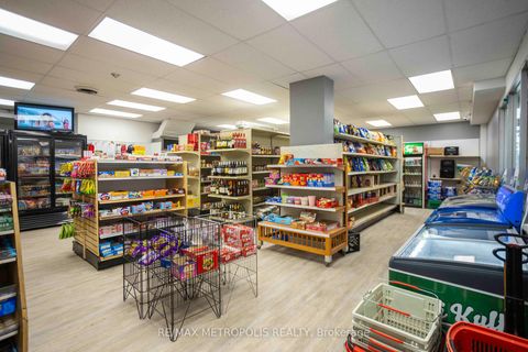 Photo 37 at PH01 - 15 Vicora Linkway, Flemingdon Park, Toronto
