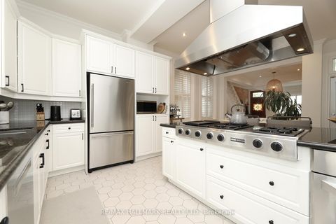Photo 11 at 113 Trinity Street, Moss Park, Toronto