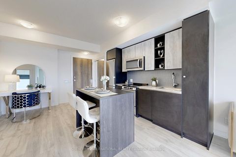 Photo 10 at 2011 - 251 Manitoba Street, Mimico, Toronto