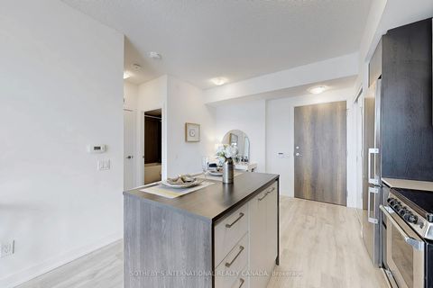 Photo 12 at 2011 - 251 Manitoba Street, Mimico, Toronto