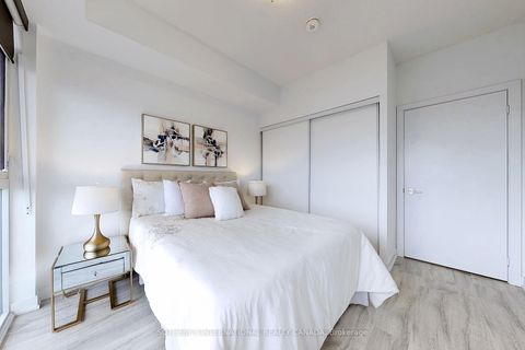 Photo 18 at 2011 - 251 Manitoba Street, Mimico, Toronto