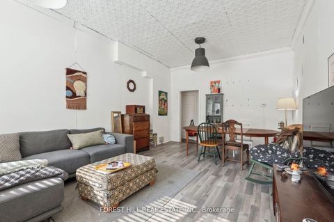 Photo 1 at 625 Crawford Street, Little Italy, Toronto