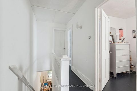 Photo 10 at 625 Crawford Street, Little Italy, Toronto