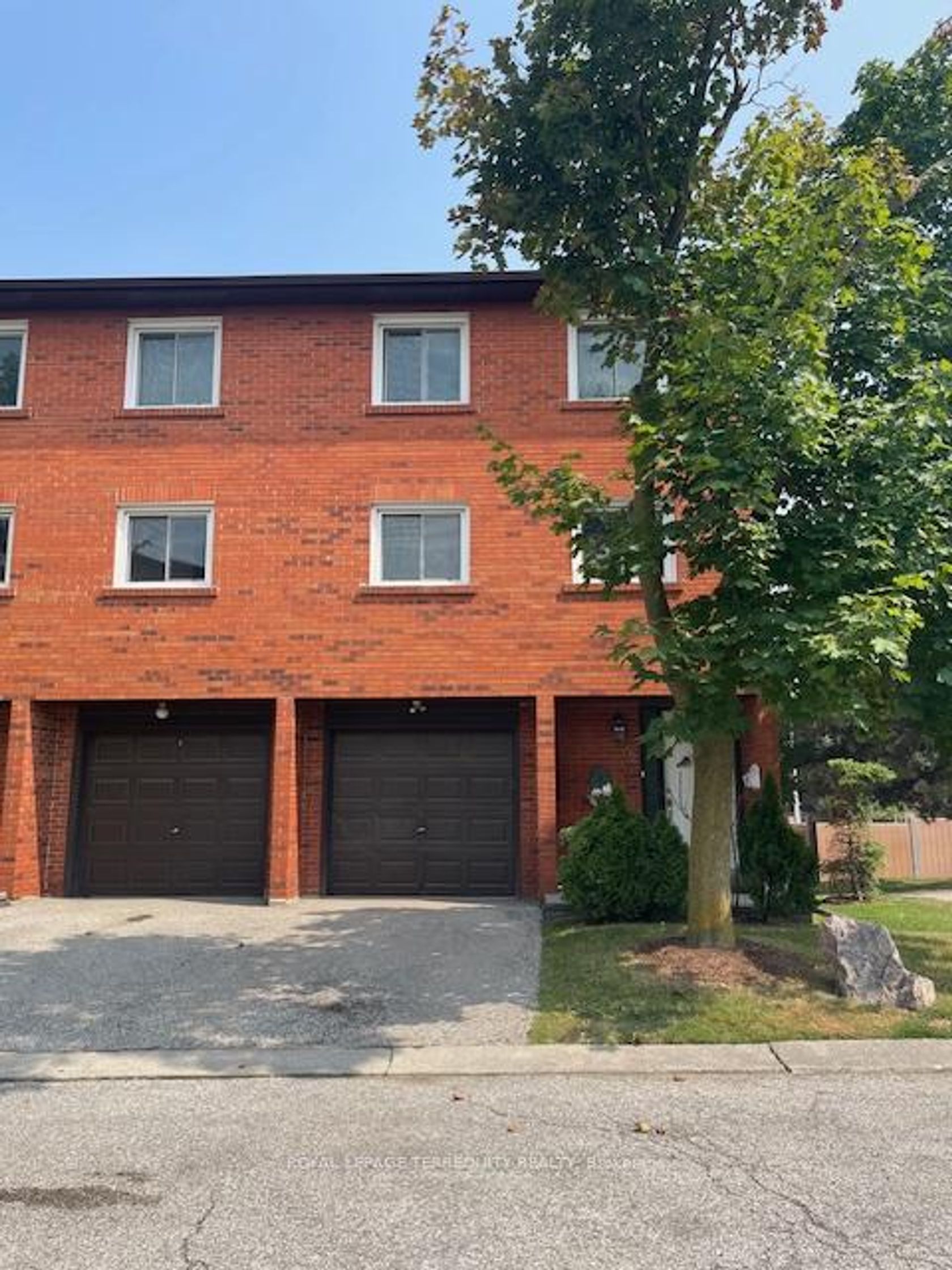 56 - 1755 Rathburn Road E, Rathwood, Mississauga by Loree Meneguzzi Real Estate 56 - 1755 Rathburn Road E, Rathwood, Mississauga