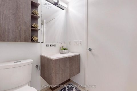 Photo 20 at 611 - 101 Charles Street E, Yonge Corridor, Toronto