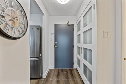 Photo 5 at 311 - 330 Mccowan Road, Eglinton East, Toronto