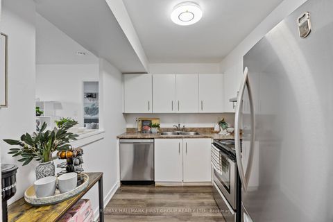 Photo 19 at 311 - 330 Mccowan Road, Eglinton East, Toronto