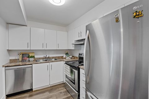 Photo 20 at 311 - 330 Mccowan Road, Eglinton East, Toronto