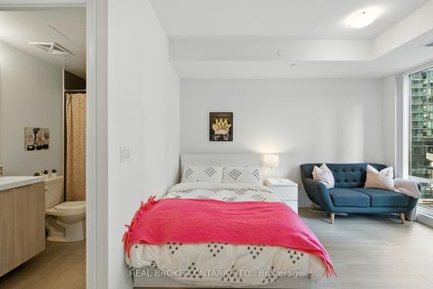 Photo 7 at 1106 - 8 Widmer Street, Waterfront Communities C1, Toronto