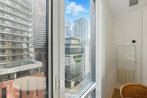 Photo 10 at 1106 - 8 Widmer Street, Waterfront Communities C1, Toronto