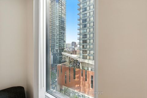 Photo 11 at 1106 - 8 Widmer Street, Waterfront Communities C1, Toronto