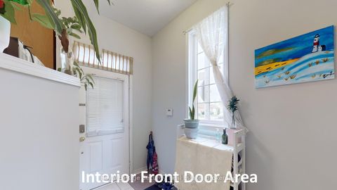 Photo 5 at 1017 Roselawn Avenue, Belgravia, Toronto
