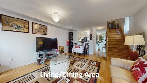 Photo 10 at 1017 Roselawn Avenue, Belgravia, Toronto