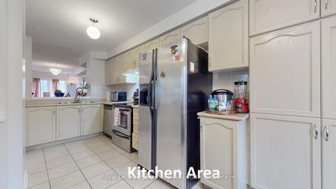 Photo 13 at 1017 Roselawn Avenue, Belgravia, Toronto