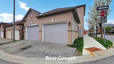 Photo 36 at 1017 Roselawn Avenue, Belgravia, Toronto