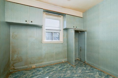 Photo 32 at 635 Coxwell Avenue, Woodbine Corridor, Toronto