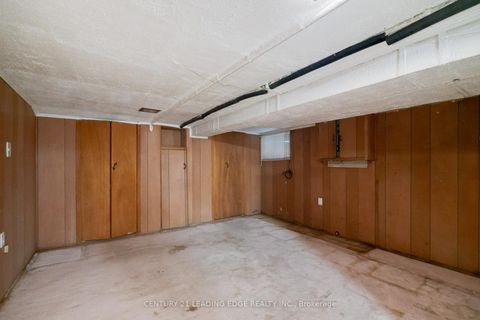 Photo 33 at 635 Coxwell Avenue, Woodbine Corridor, Toronto