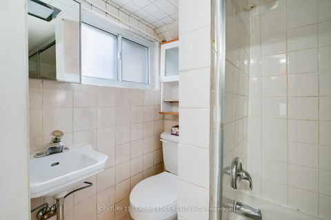 Photo 38 at 635 Coxwell Avenue, Woodbine Corridor, Toronto