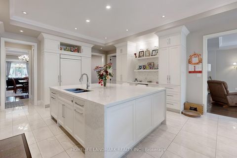 Photo 10 at 132 Pemberton Road, North Richvale, Richmond Hill