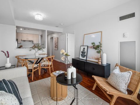Photo 0 at 2013 - 18 Lee Centre Drive, Woburn, Toronto