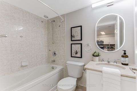 Photo 12 at 918 - 35 Hollywood Avenue, Willowdale East, Toronto