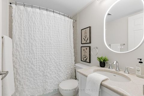 Photo 18 at 918 - 35 Hollywood Avenue, Willowdale East, Toronto