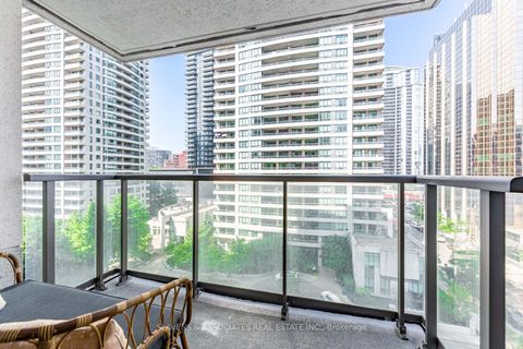Photo 21 at 918 - 35 Hollywood Avenue, Willowdale East, Toronto