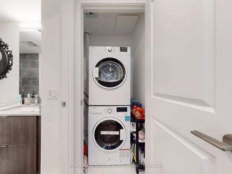 Photo 20 at 3705 - 395 Bloor Street E, North St. James Town, Toronto