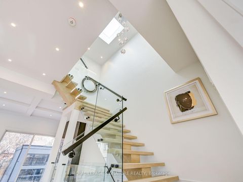 Photo 14 at 376 O'Connor Drive, East York, Toronto
