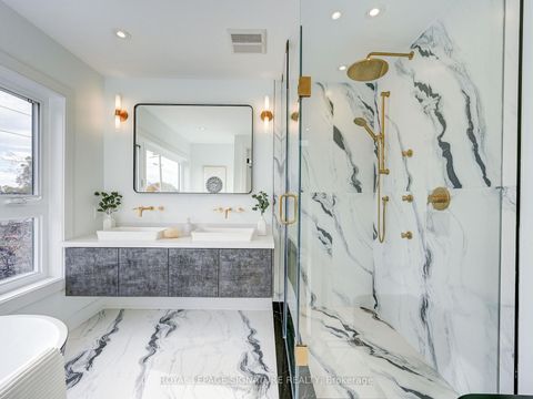 Photo 21 at 376 O'Connor Drive, East York, Toronto