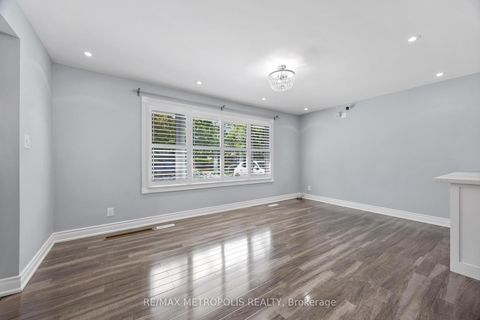 Photo 4 at 70 Sunderland Crescent, Woburn, Toronto