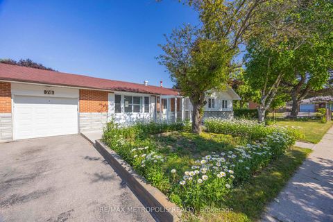 Photo 34 at 70 Sunderland Crescent, Woburn, Toronto