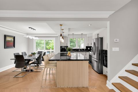 Photo 12 at 16 Wedgeport Place, Willowdale East, Toronto