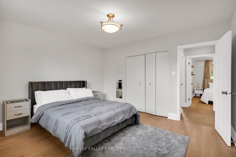 Photo 29 at 16 Wedgeport Place, Willowdale East, Toronto