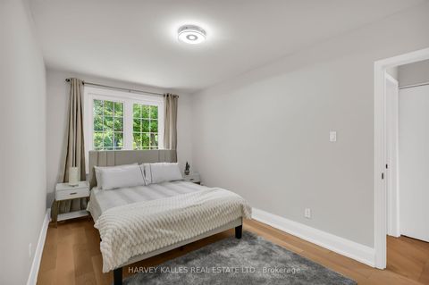 Photo 35 at 16 Wedgeport Place, Willowdale East, Toronto