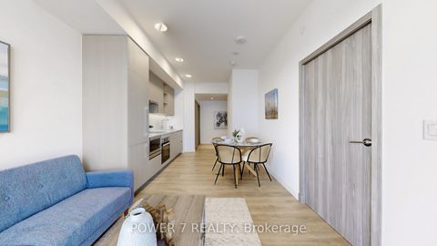 Photo 3 at 715 - 27 McMahon Drive, Bayview Village, Toronto