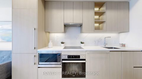 Photo 6 at 715 - 27 McMahon Drive, Bayview Village, Toronto