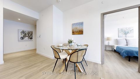 Photo 9 at 715 - 27 McMahon Drive, Bayview Village, Toronto