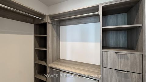 Photo 13 at 715 - 27 McMahon Drive, Bayview Village, Toronto