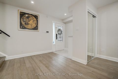 Photo 5 at 116 Westhampton Drive, Brownridge, Vaughan