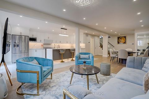 Photo 11 at 116 Westhampton Drive, Brownridge, Vaughan
