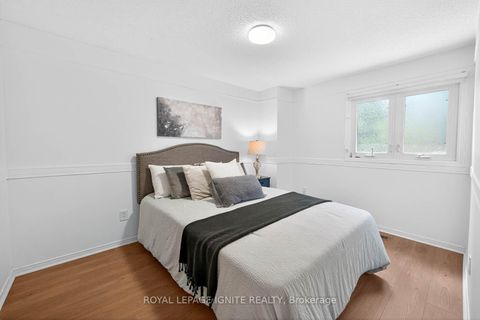 Photo 32 at 120 Littles Road, Rouge E11, Toronto
